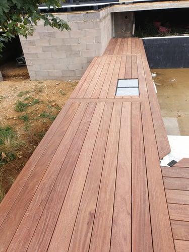 Terrasse en bois exotique