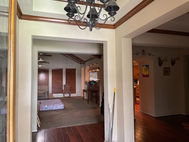 Old Confined Living Room to Kitchen Flow