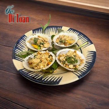 Sò dương nướng mỡ hành tại Ốc Dì Toàn - quán ốc ngon Sài Gòn