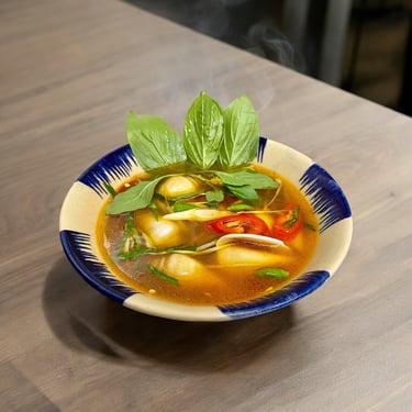 Ốc nhảy hấp thái tại Ốc Dì Toàn - quán ốc ngon quận Bình Thạnh