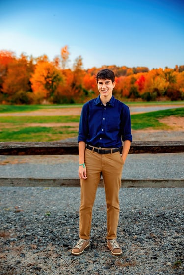 Lancaster PA senior picture photographer. Manheim PA Senior Picture Photographer