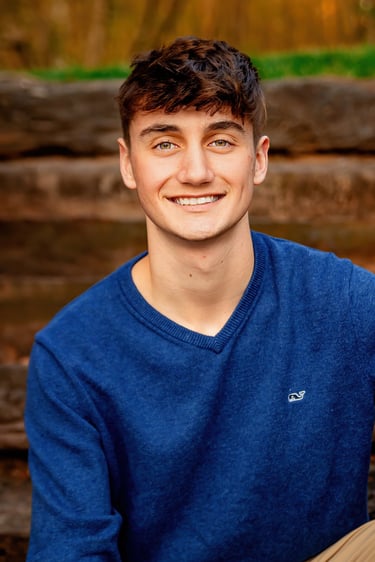 Lancaster PA senior picture photographer. Strasburg PA Senior Picture Photographer 