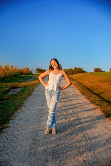 Manheim PA Senior Pictures Photographer. Lancaster PA senior pictures photographer