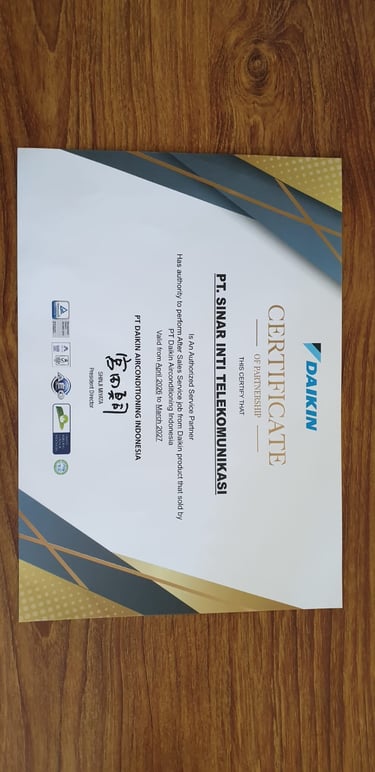 Sertifikat dealer resmi daikin Labuan Bajo