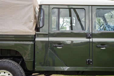 Land Rover Defender 130