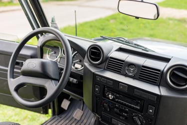 Land Rover Defender 130