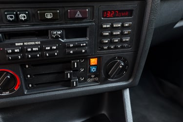 BMW E30 air conditioning