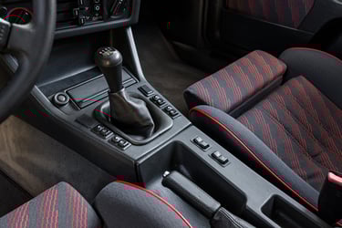 BMW E30 318i Touring Design Edition
