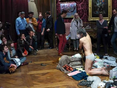 Performance "La peau sur les zoos" | Musée de la chasse et de la nature | David Noir | Photo Zazoum Tcherev
