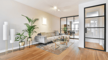 Renovación de salón con iluminación LED y suelo de parquet en Valencia