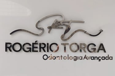 ROGÉRIO TORGA ODONTOGIA AVANÇADA logo