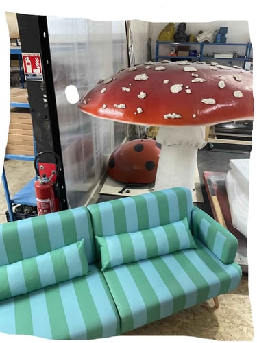 canapé sur mesure tapisserie d'ameublment tissus à rayures 