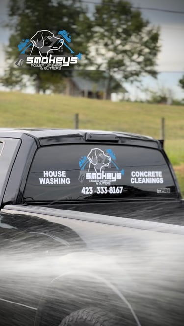 Smokey’s power washing in Athens Tennessee 