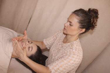 massage-therapie-sonotherapie-limoges-soin-visage-drainage-lymphatique-sophrologie-gestion-emotions-accompagnement