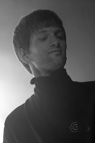 François Julien, ex bassiste