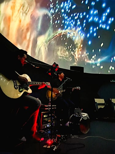 Pytom en formation à 2, planetarium