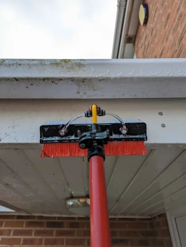 soffit & fascia clean