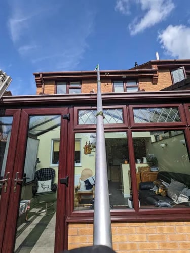 gutter clear using vacuum