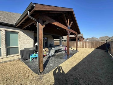 Cedar Patio with Big Beam 3