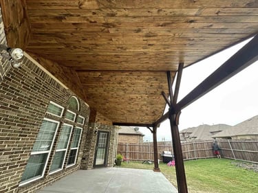 Unique Pattern Patio Ceiling