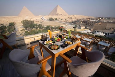 The Great Pyramid Inn features offerings that cater to couples looking for a romantic escape.