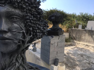 l'alliance 2, sculpture en marbre noir golzine par le sculpteur Herrel