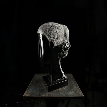L'Arbre Modi 9, sculpture en marbre noir de Golzinne du sculpteur français "Herrel"