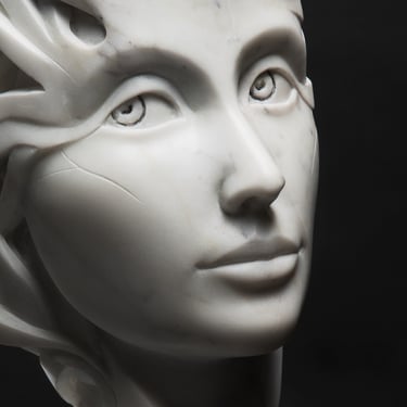 "Méandre", sculpture en marbre de Carrare par le sculpteur Herrel