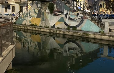 No bridge remains unpainted: Alzaia Naviglio Pavese, Milan, Italy