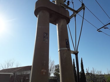 tendido de cables de media tension estacion avellaneda trenes argentinos 