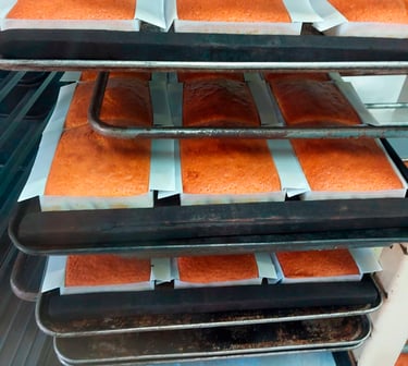 Sobaos de mantequilla recién horneados