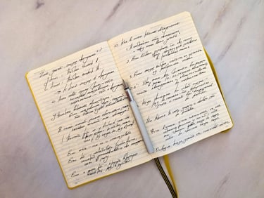 Un carnet d'écrivain avec un style plume - formation La Fabrique - Fanny Campan, Plumes et Voix.