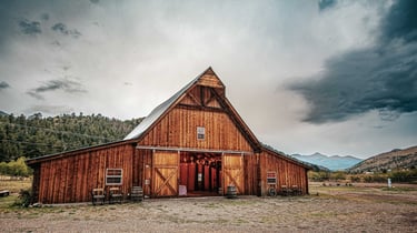 Home - Gallery the Barn