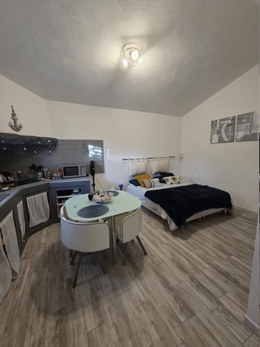 vue ensemble gîte Chez Dom & Albert