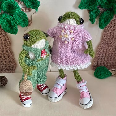 The Woolly Woodland logo