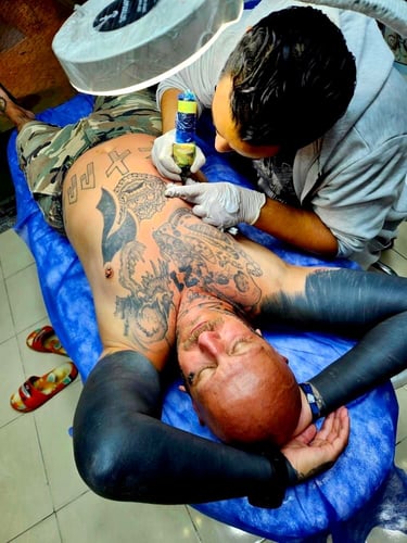 “Tattoo artist in Hurghada – portrait photo”