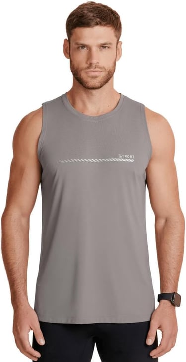 Modelo com regata grafite Lupo Lsport, destacando o tecido de poliamida e proteção solar.