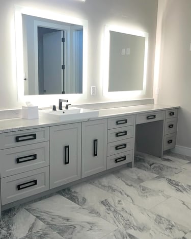 Clutter-free bathroom organized during professional move-in services