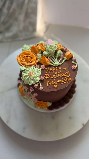 abstract frosting flowers cake