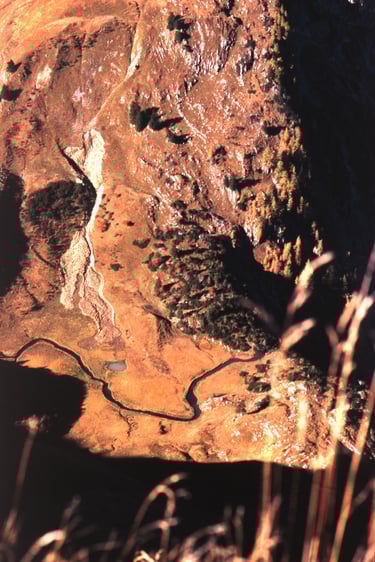 Herbst Bach See Schatten Berg