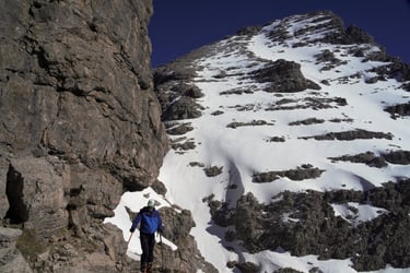 Gipfelhang schnee skitour sonne 