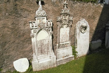 sulden friedhof grabstein ortlertote