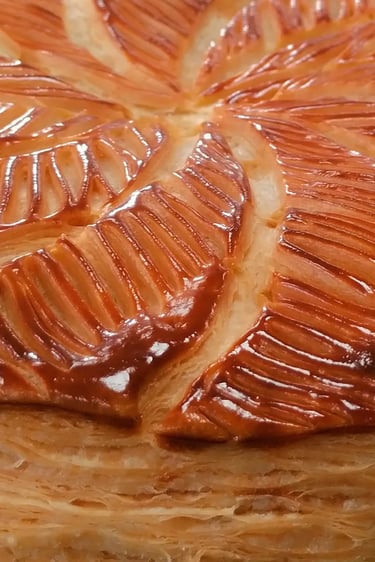 Galette des rois, Façon des Boulanger, Paris 11ème. Zoom sur la galette des rois.