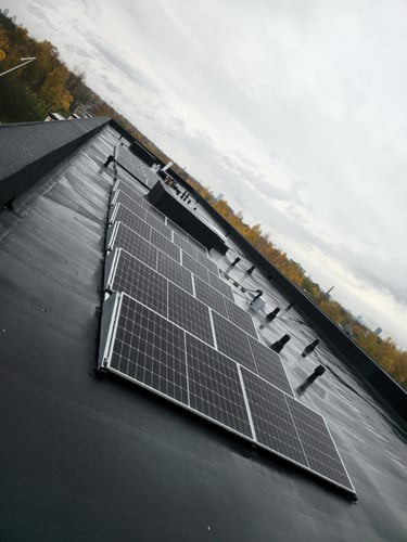 11kw saules paneļi Rīgā, plakanais jumts