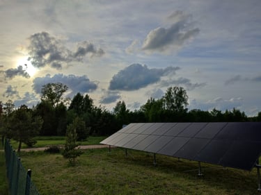 8kw saules paneļi Smiltenē, uzstādīti uz zemes