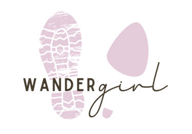 WanderGirl logo