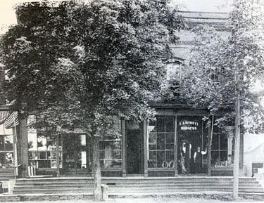 Business district, Harness, steps, old buildings