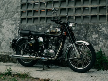 Royal Enfield Classic 500 Chrome Black Available for Rent only at Ridenationid.com
