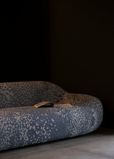 alt="nettoyage canapé à Paris"