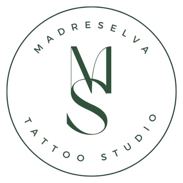 Madreselva Tattoo Studio logo